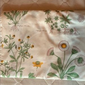 🚿 IKEA White Shower Curtain w Plants & Flowers 🌱